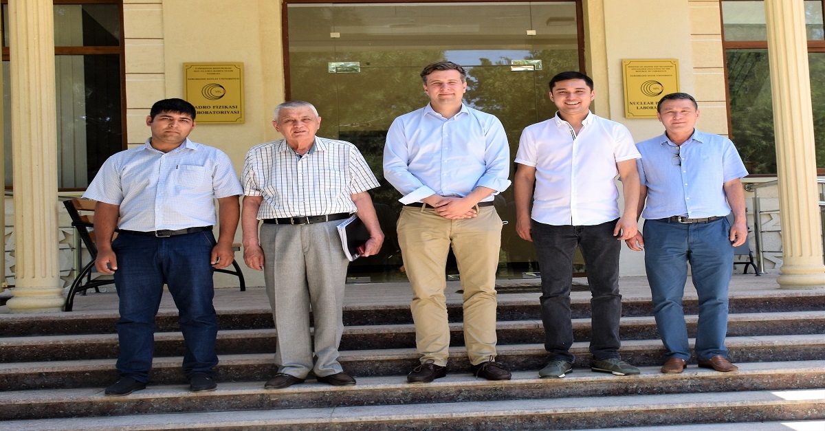 Xalqaro atom energiyasi agentligi milliy loyihalar bo’yicha menejeri Kristof Heynrix Samarqand davlat universiteti yadro fizikasi laboratoriyasiga tashrif buyurdi