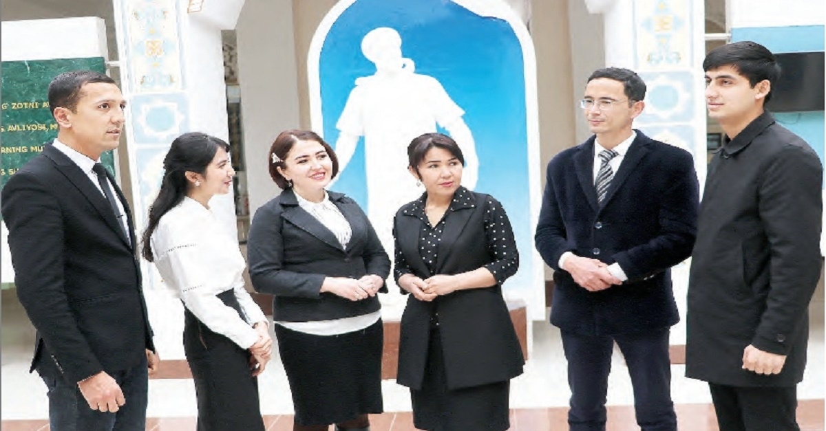 SAMARQAND DAVLAT UNIVERSITETINING NAVOIYSHUNOSLIK MAKTABI...