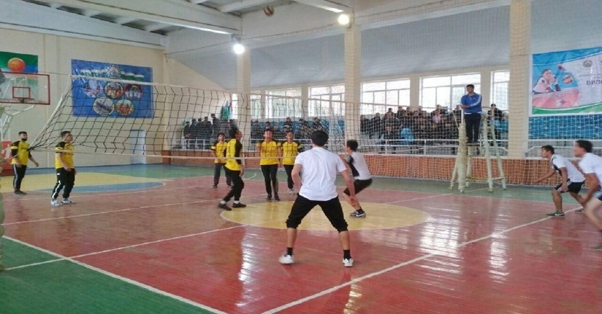 JISMONIY TARBIYA FANI MASHG’ULOTLARI SPORT TO’GARAKLARI TARZIDA O’TKAZILMOQDA