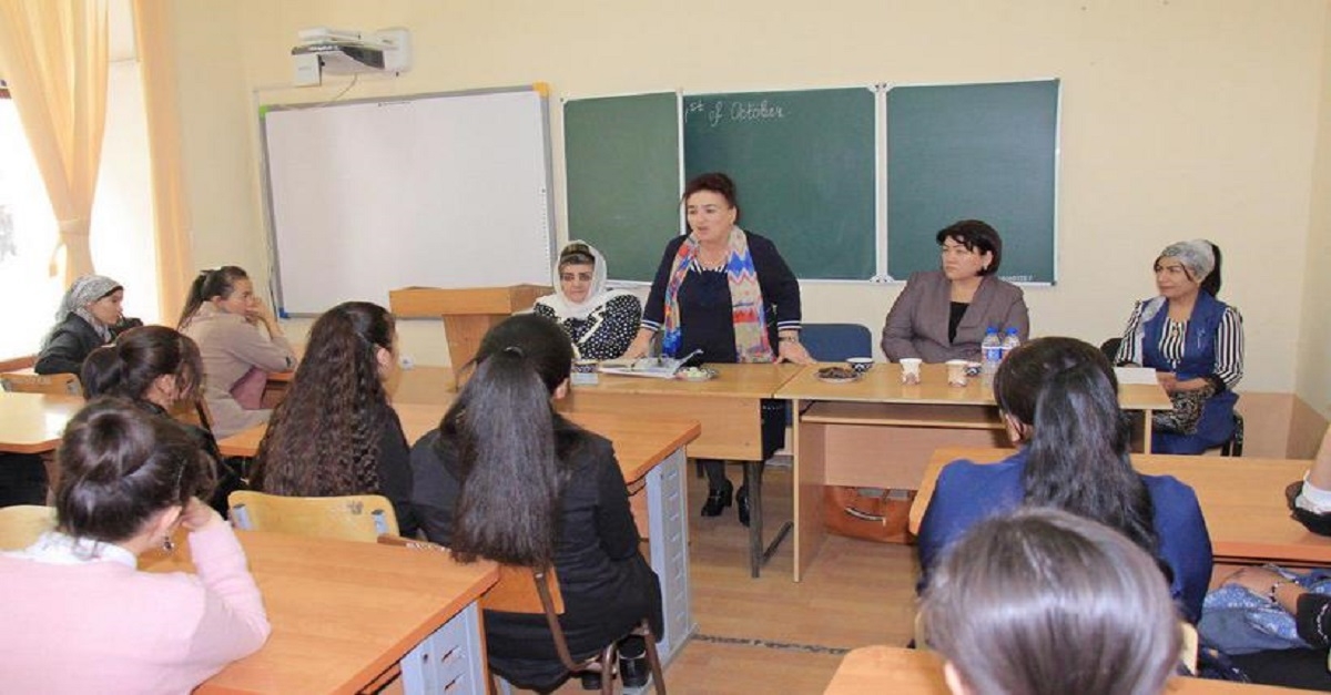 XOTIN-QIZLAR KASBIY MA’LUMOT OLISHGA KO‘PROQ JALB ETILADI