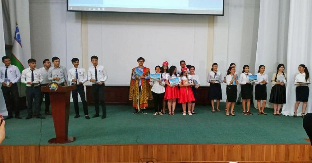 “Quvnoqlar va zukkolar” bellashuvi ingliz tilida