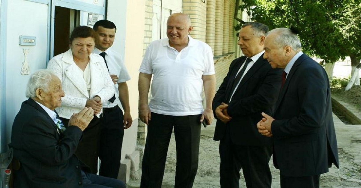 Ikkinchi jahon urush qatnashchilari ehtiromda