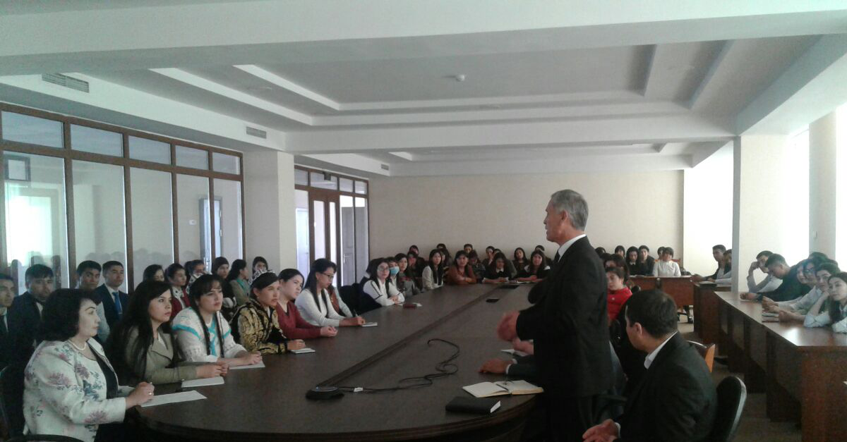 Yangi tajriba: akademik soat ma’ruzalari videoselektor ko‘rinishida