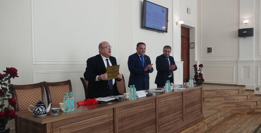 Akademik bilan uchrashuv