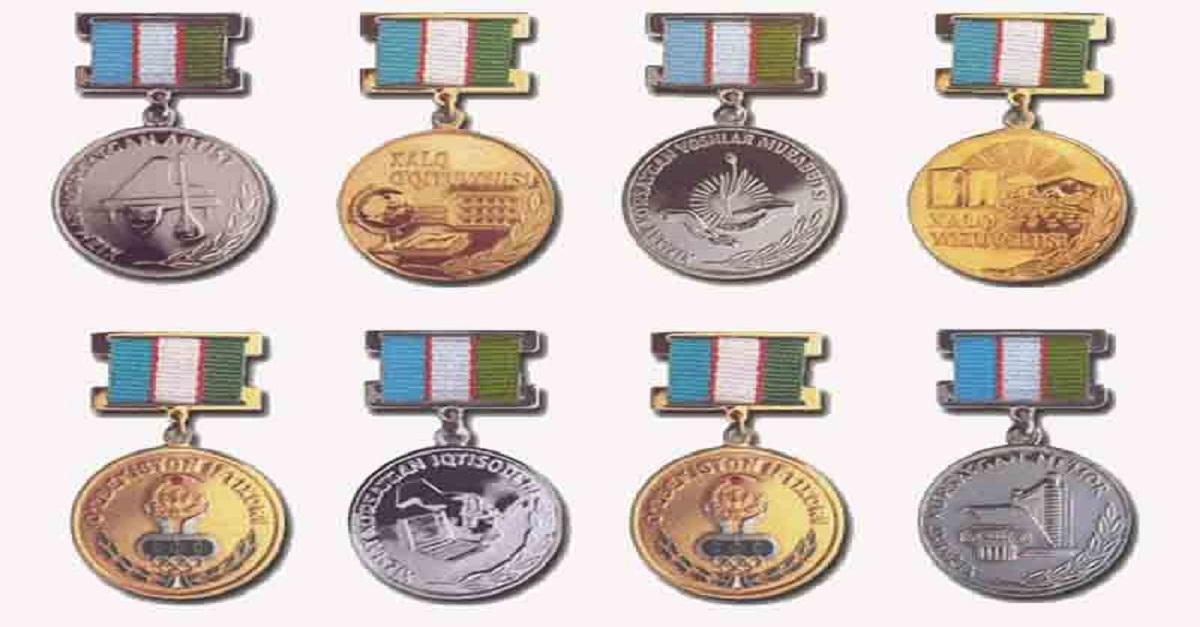 O‘zbekiston Respublikasi mustaqilligining yigirma olti yilligi munosabati bilan fan, ta’lim, sog‘liqni saqlash, adabiyot, madaniyat, san’at, ma’naviyat va ma’rifat, ommaviy axborot vositalari hamda ijtimoiy sohalar xodimlaridan bir guruhini mukofotlash to‘g‘risida