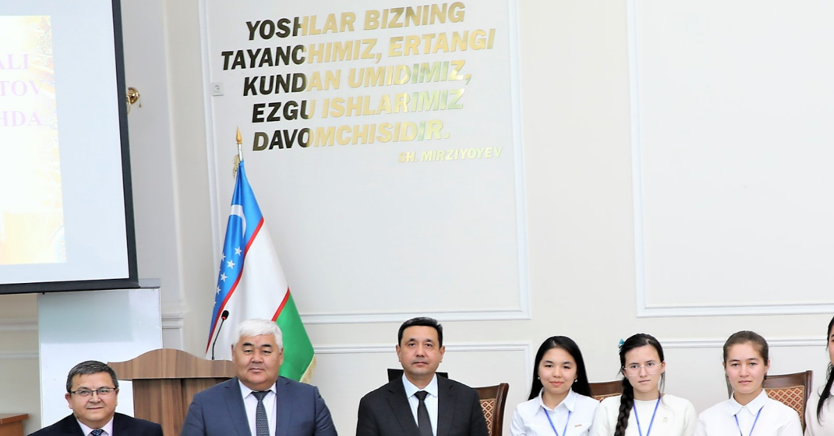 Samarqand davlat universitetida adabiyotshunos olim Umarali Normatovning 90 yilligi nishonlandi