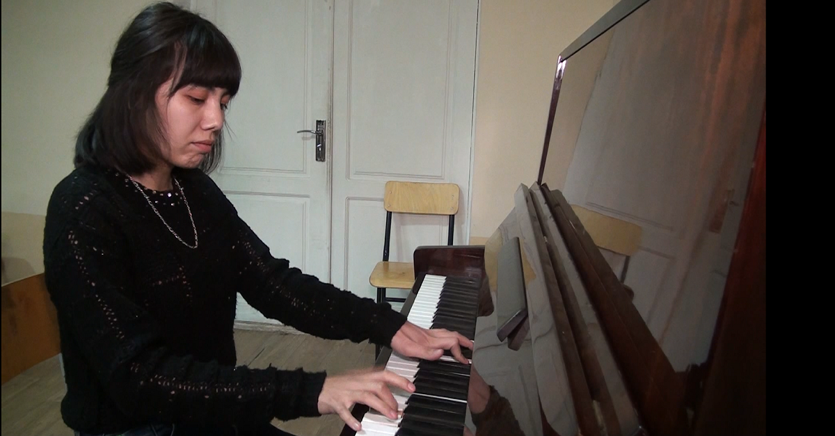 Samarqand davlat universiteti sport faoliyati va san'at fakulteti talabasi Farangiz Irisova ijodidan