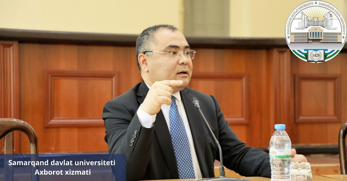 Ўзбекистон Республикаси Инновацион ривожланиш вазири Иброҳим Абдураҳмоновнинг Самарқанд давлат университети олимлари билан учрашуви савол-жавоб ва муҳокамалар тарзида давом этмоқда