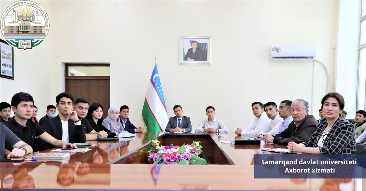 Oxford University professor teaches students of Samarkand State University…