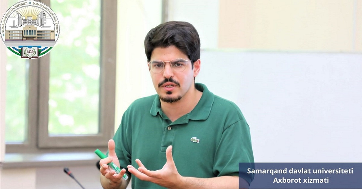 Lecturer from France read a lecture to students of Samarkand State University