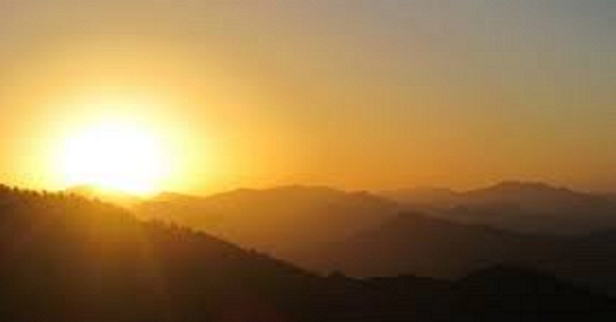 The weather will be clear in Samarkand today, no precipitation is expected.