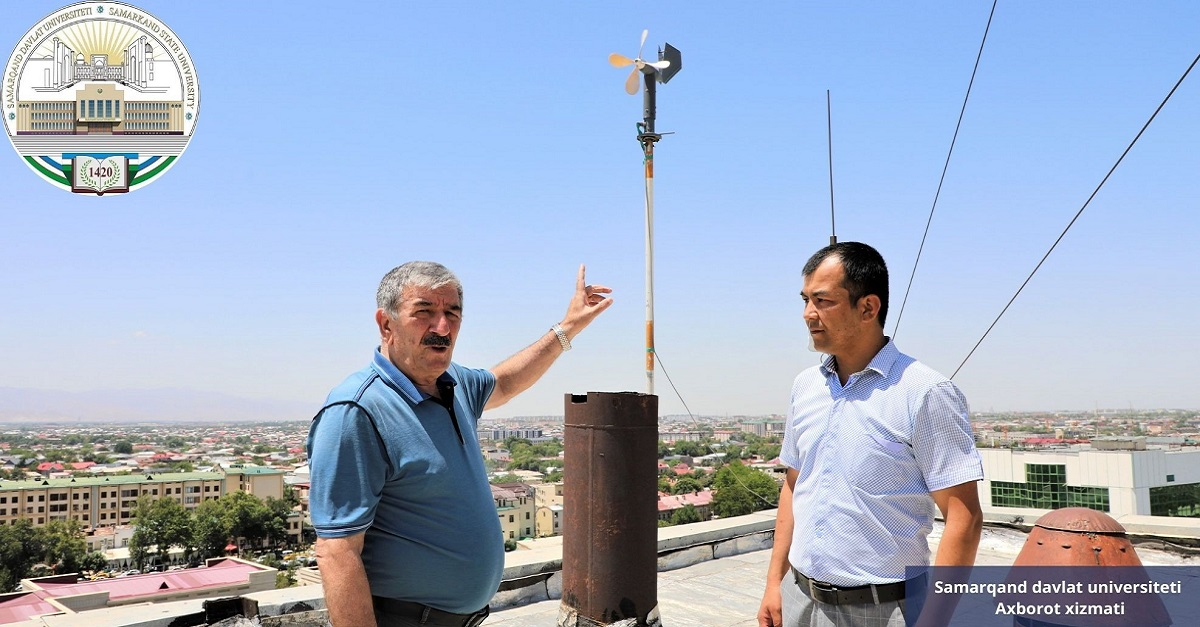 Study on the rooftop: Do you know if you have an anemorumbometer that measures wind speed located on a 9-story building?