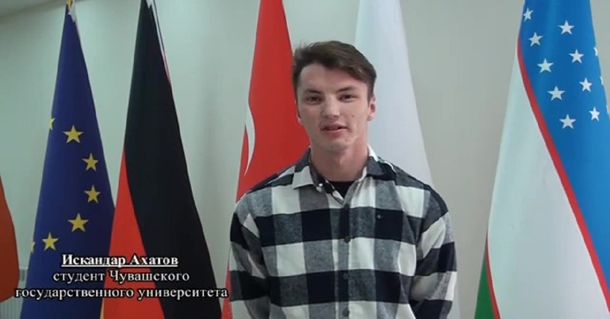 Чуваш давлат университети талабаси Искандар Аҳатов  талабалар алмашинуви дастури бўйича СамДУ психология ва ижтимоий-сиёсий фанлар факультетида таҳсил олди...