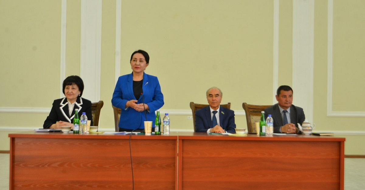 Председатель Сената встретился с молодежью Ургутского филиала Самаркандского государственного университета