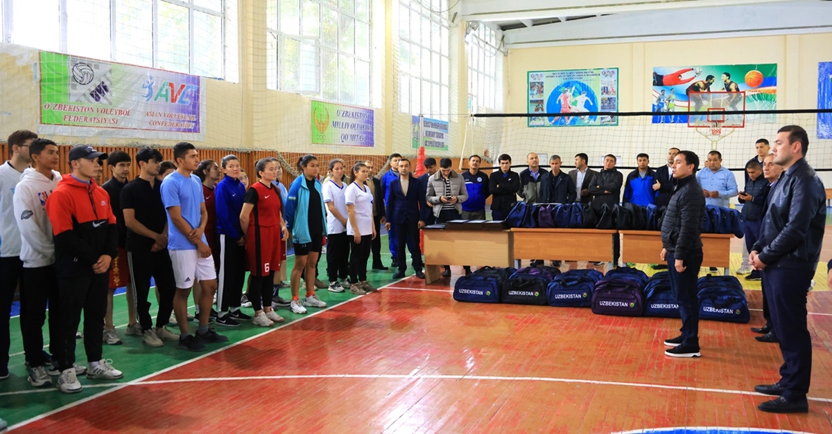 The SamSU team took 1st place in the competition among girls of the “Olympiad of Five Initiatives” in streetball, held at Samarkand State University among higher educational institutions.