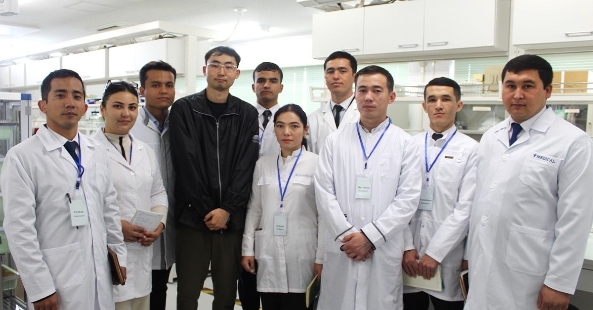 A master class on modern methods of analysis was held for students of Samarkand State University