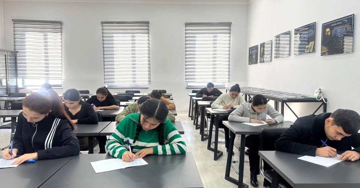 Samarqand davlat universitetida  “Jadidlar jasorati - millatimiz faxri”  mavzusida insholar tanlovi o'tkazildi...