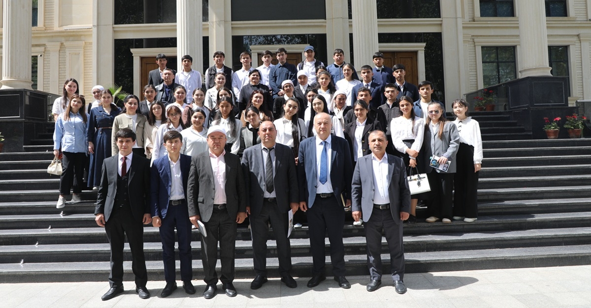 МАКТАБЛАР БИТИРУВЧИЛАРИ УНИВЕРСИТЕТДА